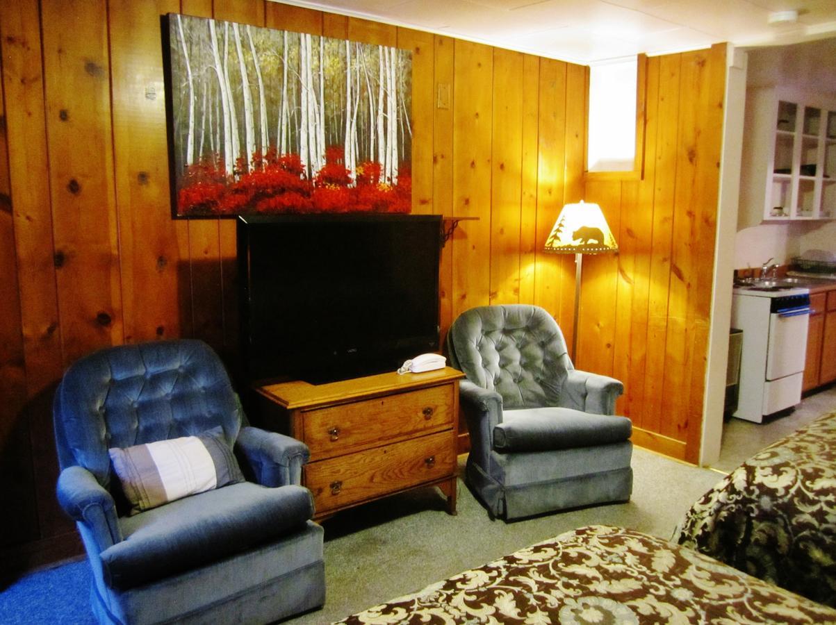 East Glacier Park Village Dancing Bears Inn المظهر الخارجي الصورة